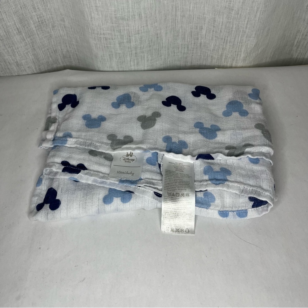 Mickey Mouse burp rag